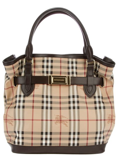 burberry london england purse.